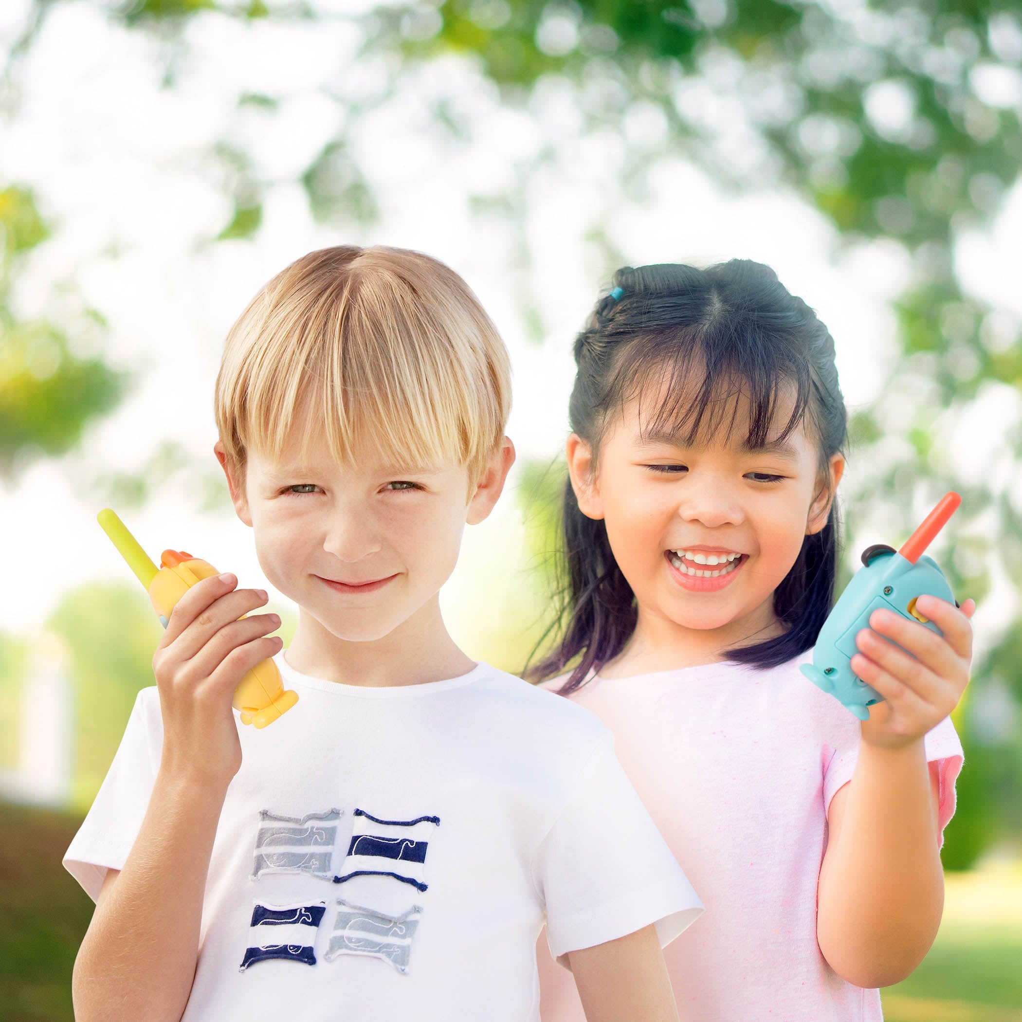 Lolo & Woofer Walkie-Talkies